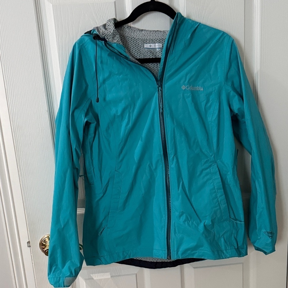 Columbia Aqua Blue Hooded Jacket lightweight raincoat size medium